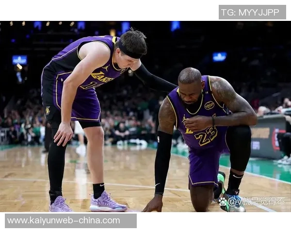 NBA湖人对阵国王精彩直播回顾与赛后分析全程报道